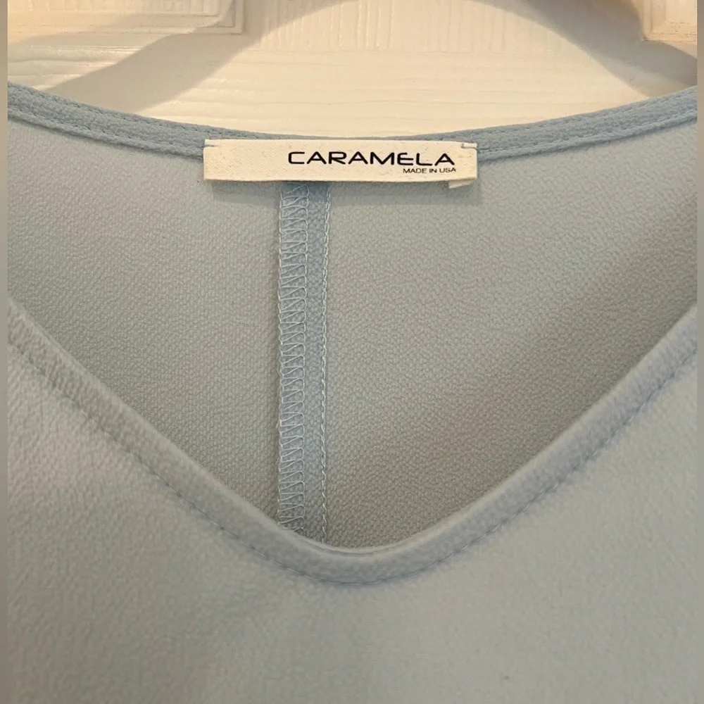 Caramela Preppy Baby Blue Drop Sleeve Blouse with Drop Neck Size Medium